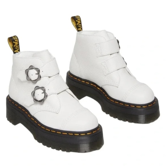 Dr. Martens Devon Flower Platform Bootie. NWT. Retail 200 - Picture 2 of 16